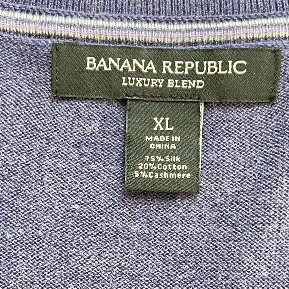 Banana Republic Luxury Blend Silk Cashmere Blend V-Neck Sweater Men’s Size XL